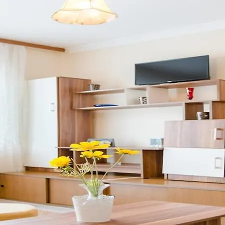 Appartamento Fidelis - One Bedroom With Terrace And Garden View 4 *
