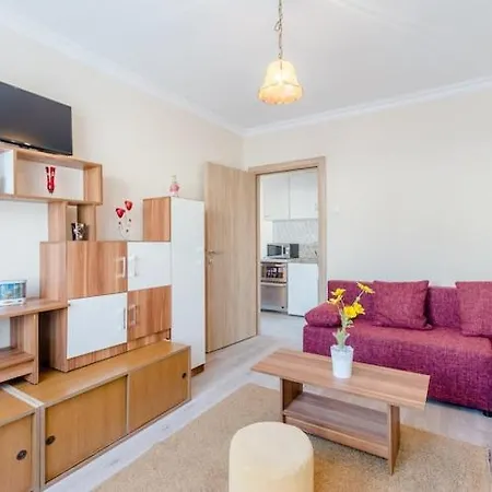 Apartment Fidelis - One Bedroom With Terrace And Garden View 4 Trogir
