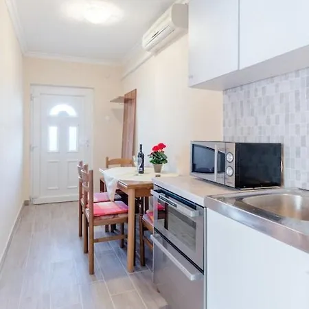 Fidelis - One Bedroom With Terrace And Garden View 4 Appartamento *