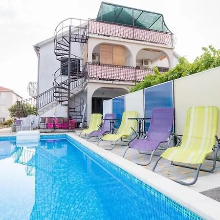 Apartment Fidelis - One Bedroom With Terrace And Garden View 4 *