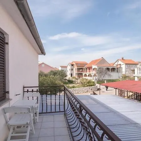 Appartamento Fidelis - One Bedroom With Terrace And Garden View 4