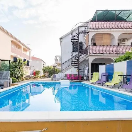 Fidelis - One Bedroom With Terrace And Garden View 4 Apartment *
